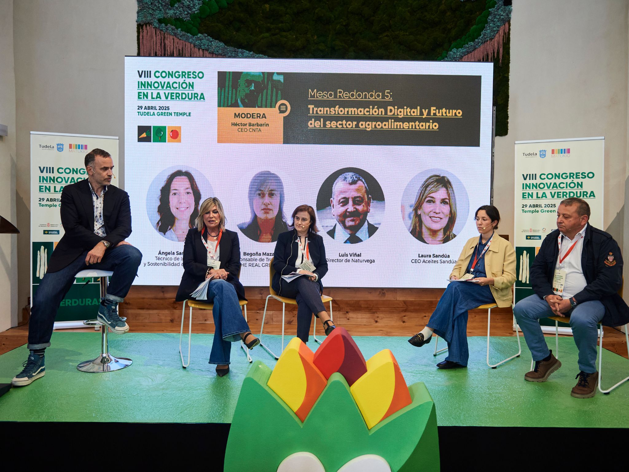 Laura Sandúa participa en el VIII Congreso Nacional de Innovación en la Verdura celebrado en Tudela